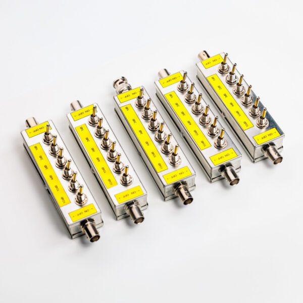 RMAT-1001 all rowaves side by side RMAT-1001 | 0 to 30dB Toggle Switch Step Attenuator 50Ohm